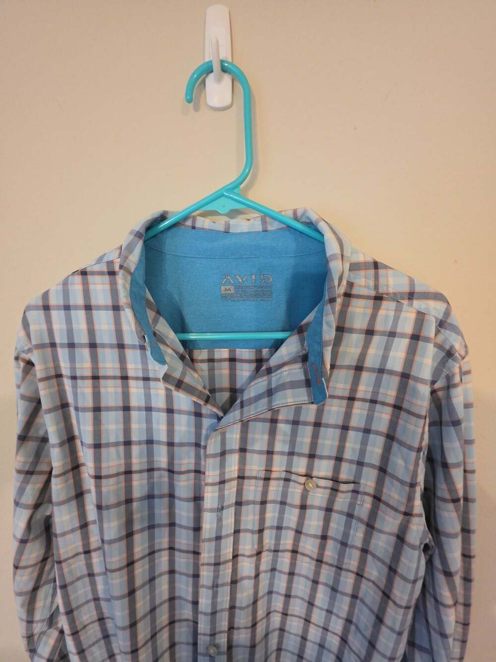 AVID Men's Blue Plaid Long Sleeve Button Down Shirt Size M